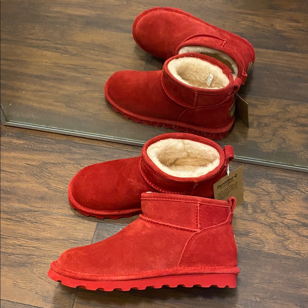 Bearpaws Red Suede Ankle Boots